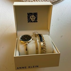 Anne Klein Classic watch set
